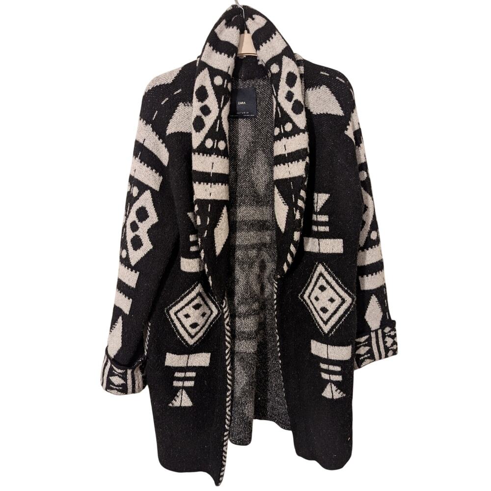 Zara Sz Small Black White Collared Aztec Print Chunky Knit Sweater Cardigan Coat